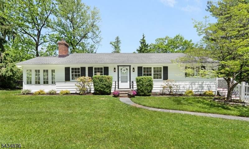 109 Anderson Hill Rd - Photo 1