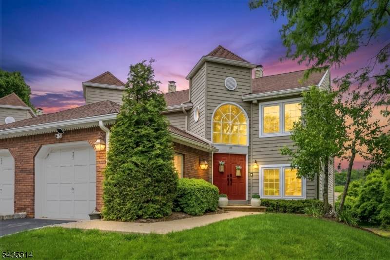 25 Fells Manor Rd - Photo 1