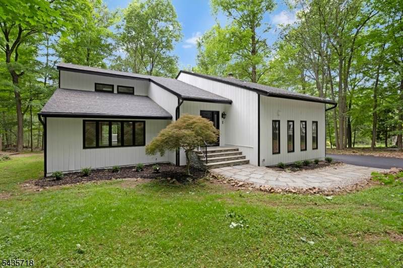 1 Fernwood Road - Photo 1
