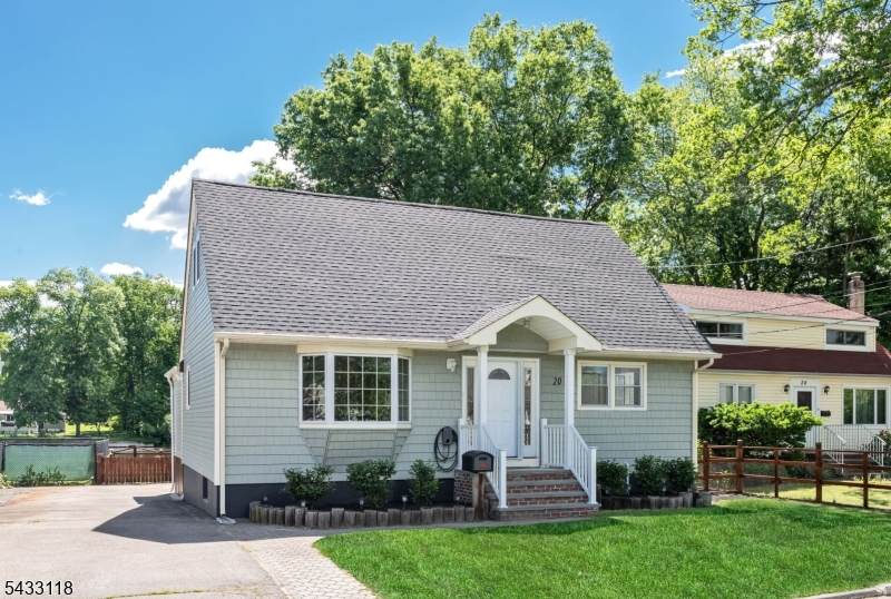 20 Riverview Cir - Photo 1