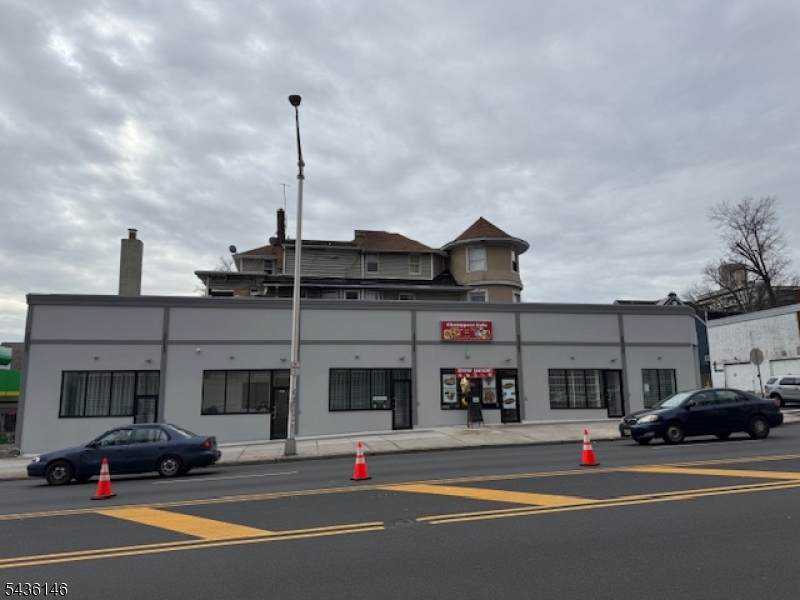 225 Central Ave - Photo 1