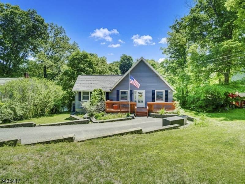 38 Orchard Dr - Photo 1
