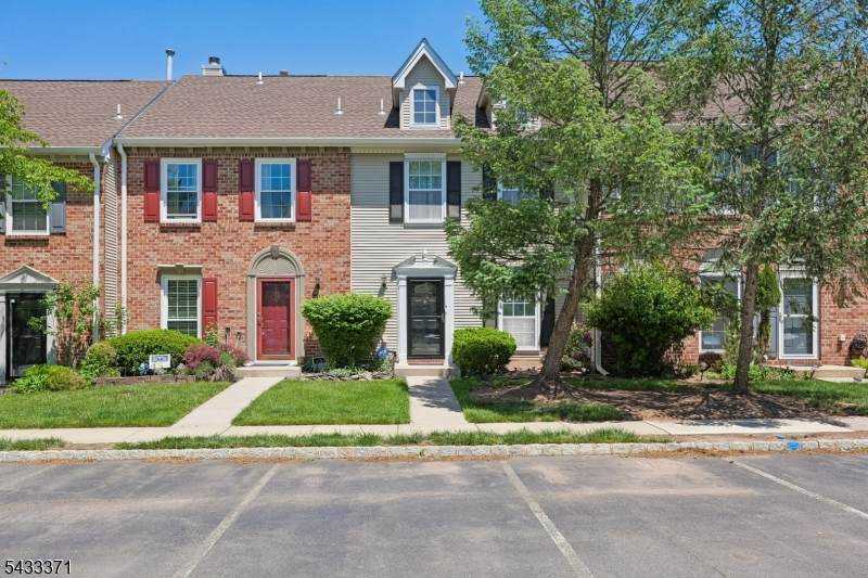 79 Chelsea Ct - Photo 1
