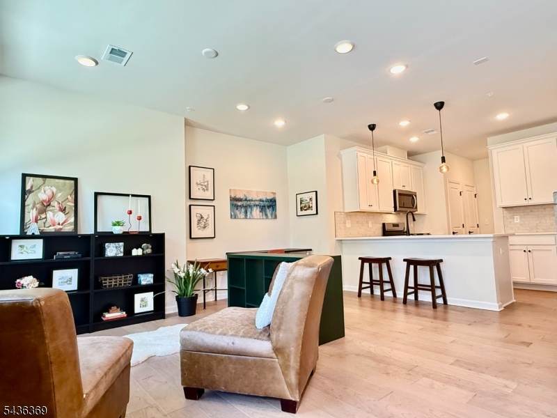 614 Sadie Cir - Photo 1