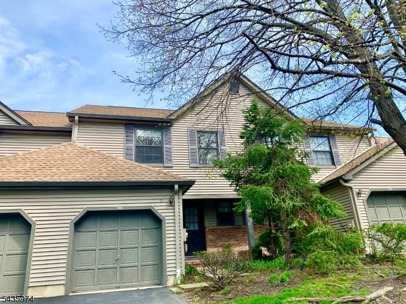 305 Marten Rd - Photo 1