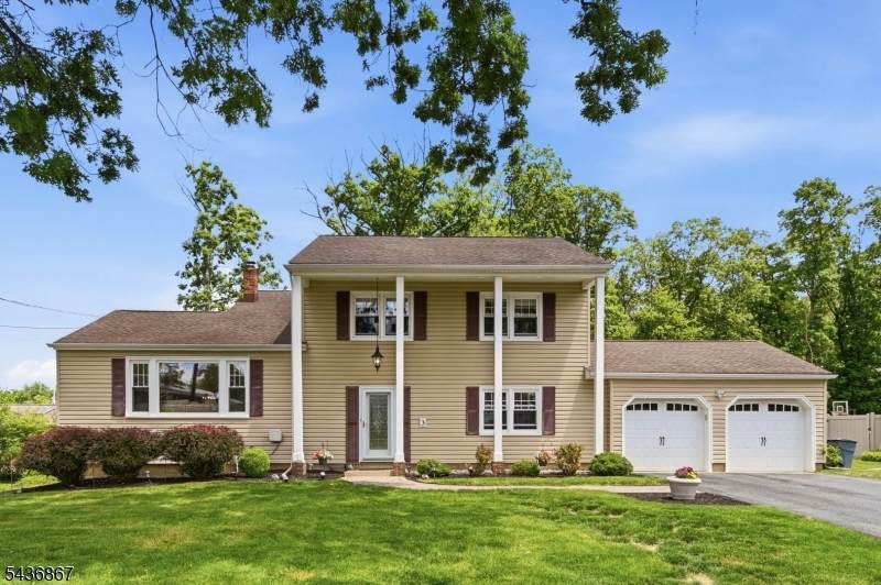 3 Trouville Dr - Photo 1
