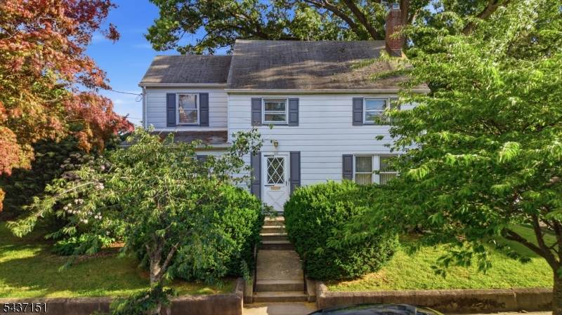 189 Tappan Ave - Photo 1