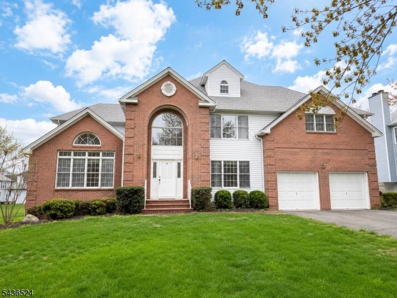 11 Alexandria Dr - Photo 1