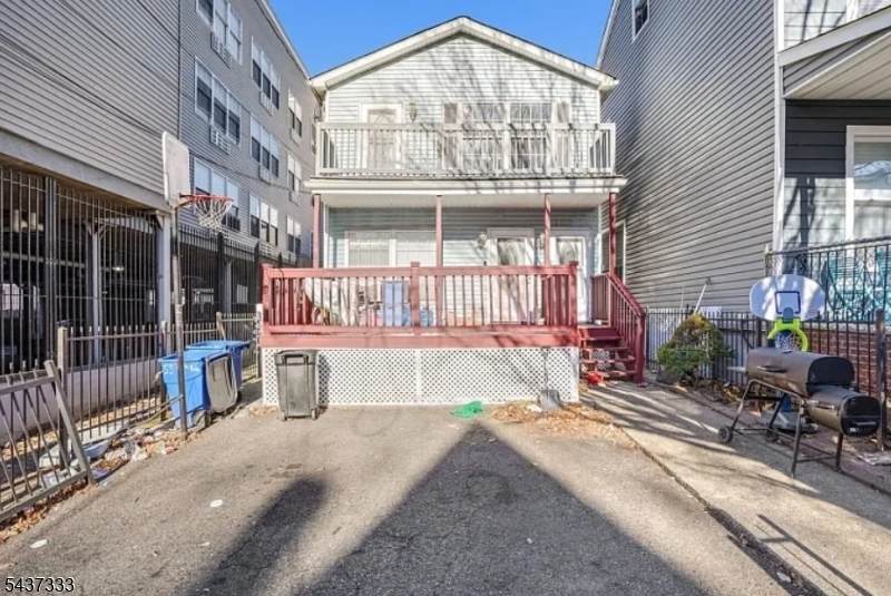 53 12Th Ave - Photo 1