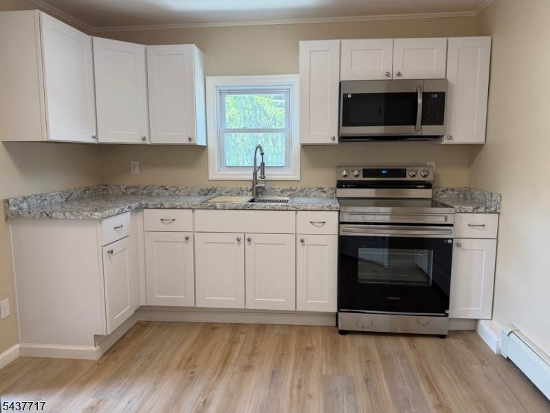 28 Diller Ave - Photo 1