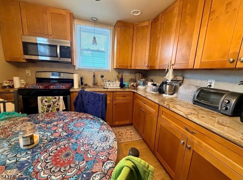 98 Passaic Ave - Photo 1