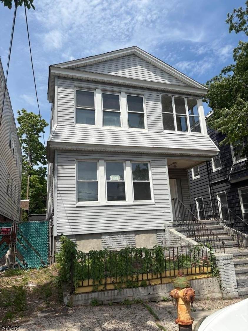 33 Rose Terrace - Photo 1