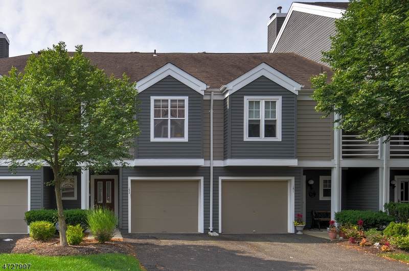 152 Bonney Ct - Photo 1