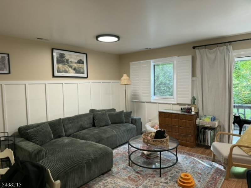 8 Steamboat Dr - Photo 1