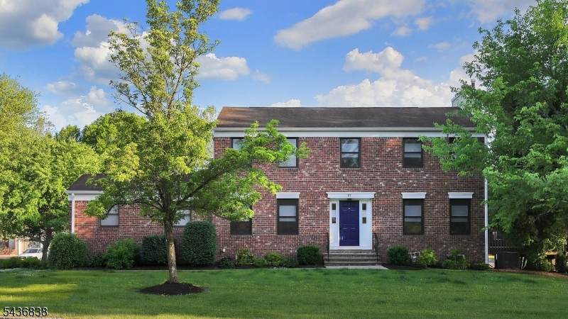 97 Sunrise Dr - Photo 1