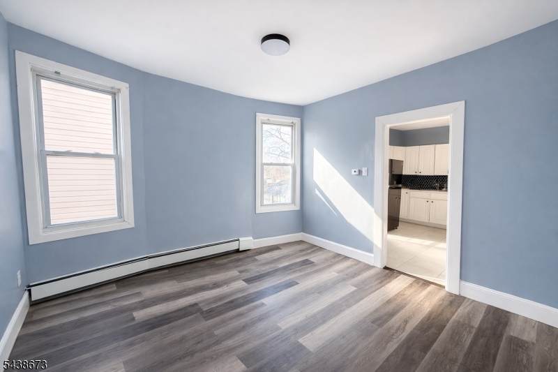 204 Demott Ave - Photo 1