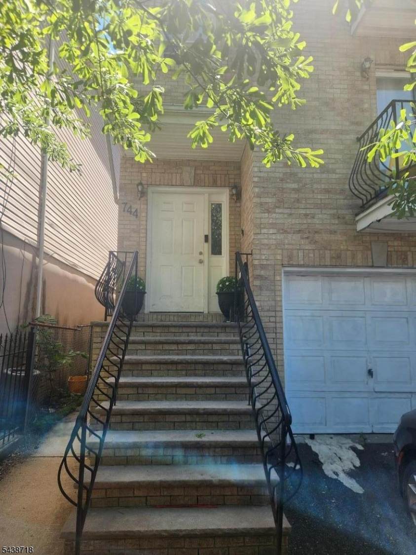 744 S 12Th St - Photo 1