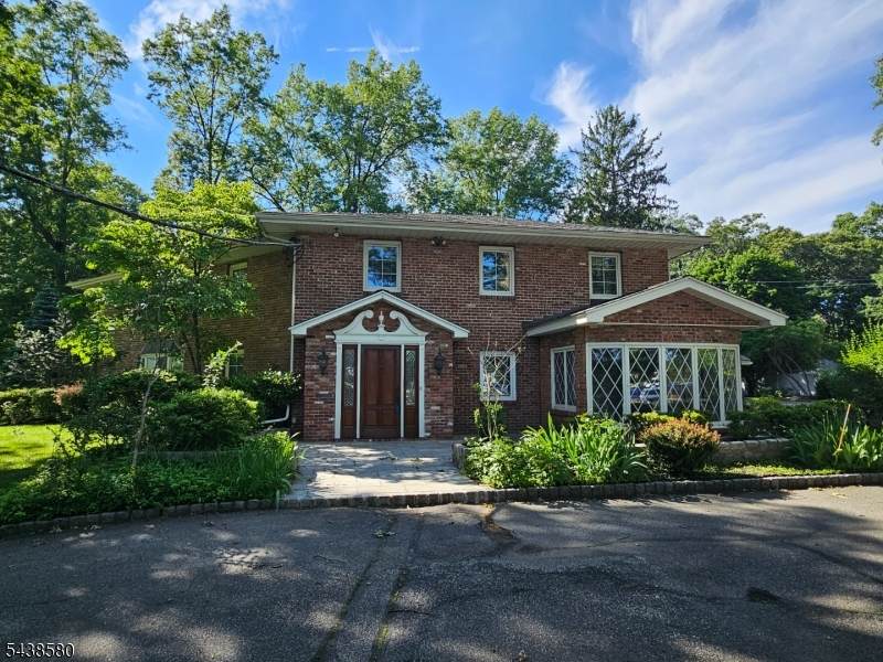 218 Devon Rd - Photo 1