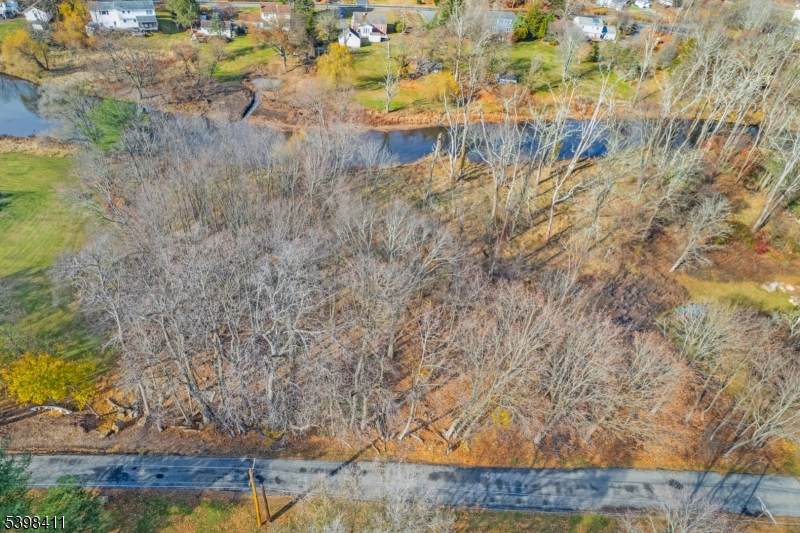 26 Towpath Rd - Photo 1
