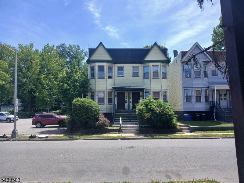 73 Franklin St - Photo 1