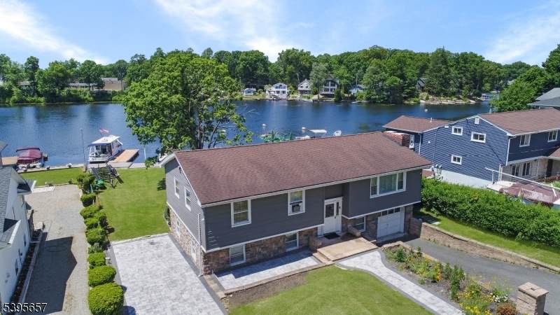 109 Mount Arlington Blvd - Photo 1