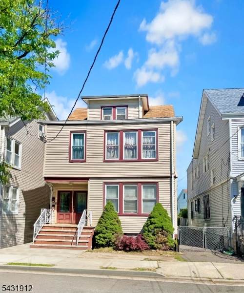 171 Carolina Ave - Photo 1