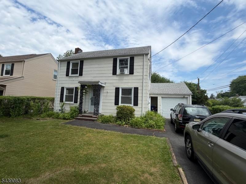 19 Alexander Ave - Photo 1