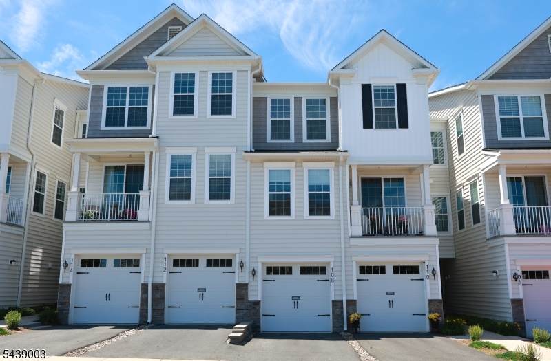 108 Aspen Dr - Photo 1