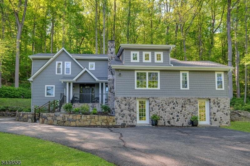 26 Woodland Rd - Photo 1