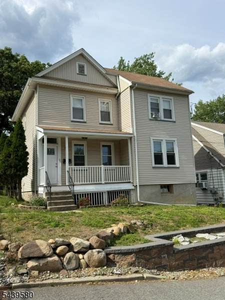 41 Outlook Ave - Photo 1