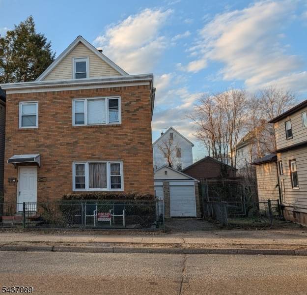 91 Semel Ave - Photo 1