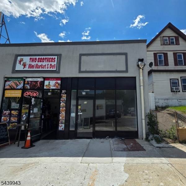 77 Gregory Ave - Photo 1
