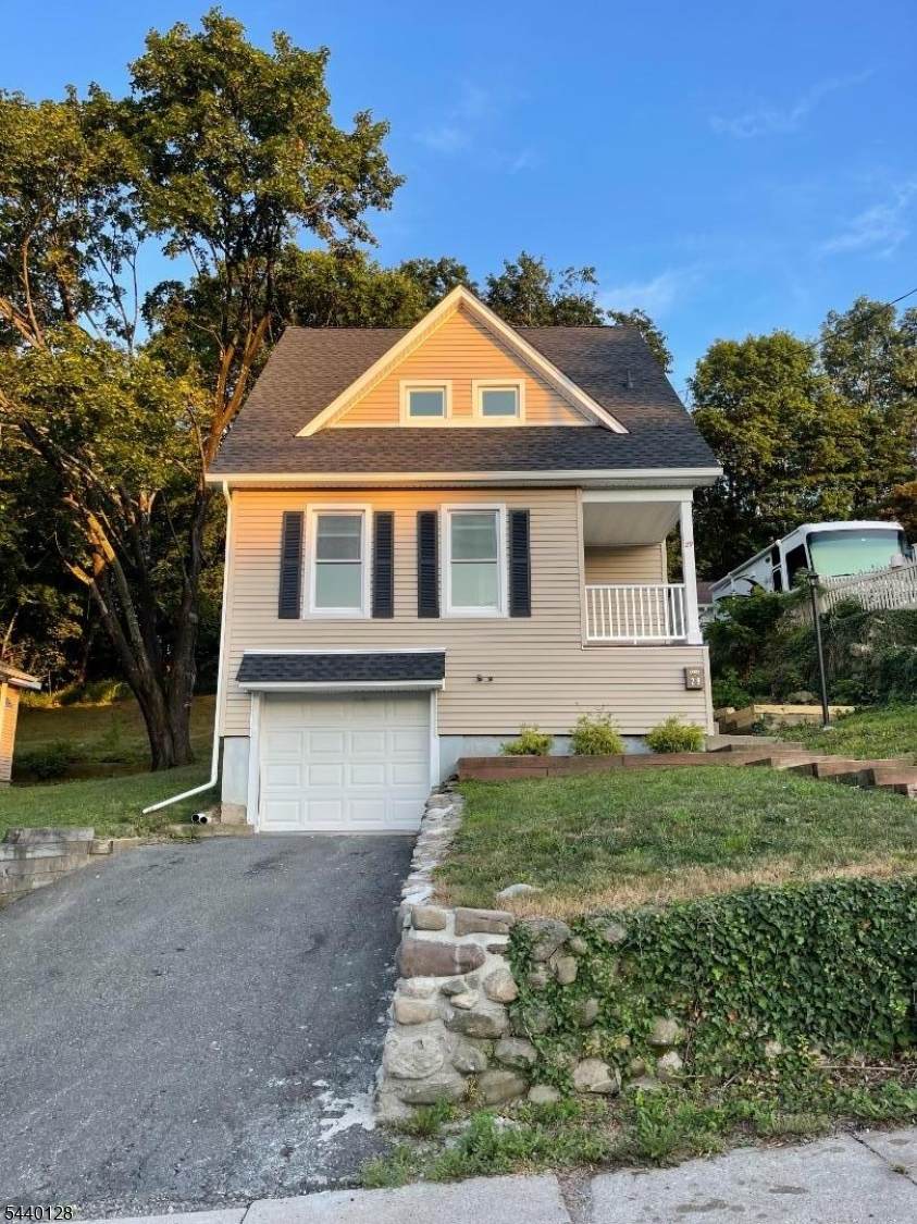 29 Hillside Ter - Photo 1