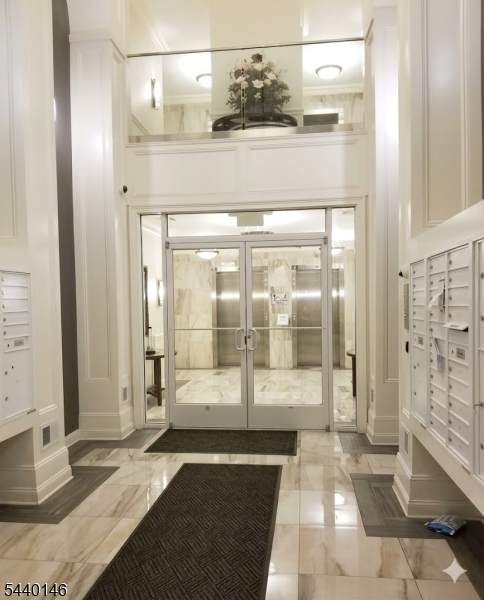 102 E Elizabeth Ave - Photo 1