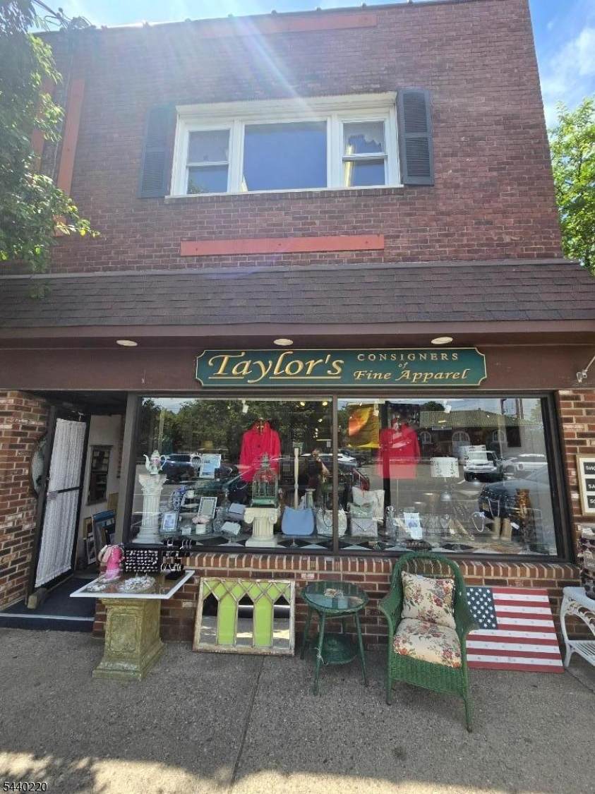 740 Speedwell Ave - Photo 1