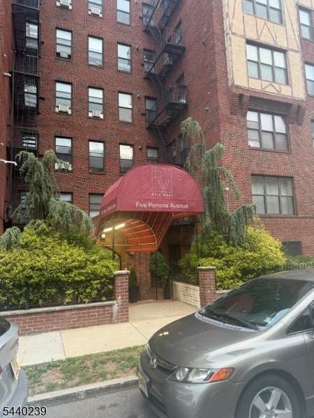 1 Pomona Ave - Photo 1