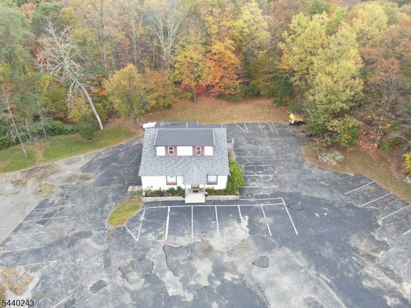 409 Woodport Rd - Photo 1