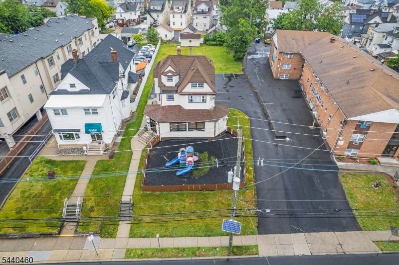 217 Rahway Ave - Photo 1