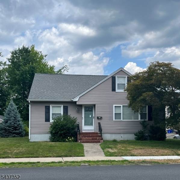 678 Main St - Photo 1