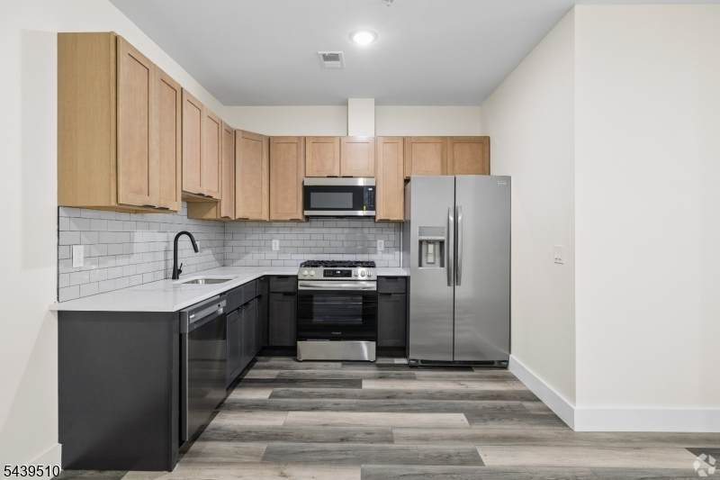 448 S Orange Ave - Photo 1