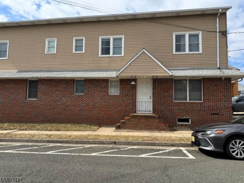 700 W Camplain Rd - Photo 1