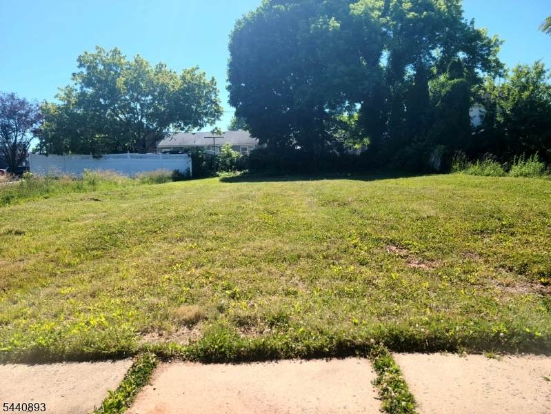 310 N 2Nd Ave - Photo 1