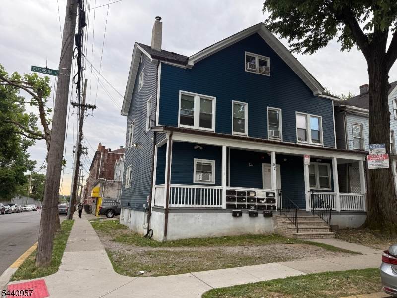 97 Jefferson St - Photo 1