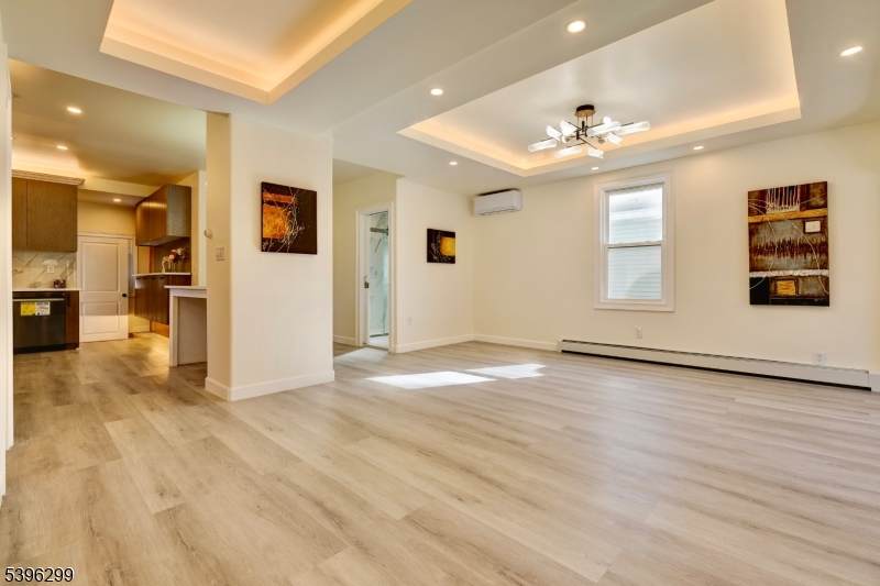 58 Zeliff Ave - Photo 1