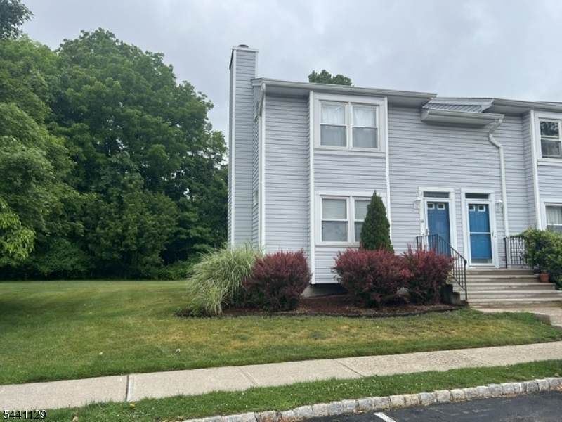 53 Village Dr - Photo 1