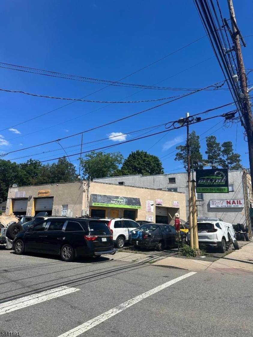 190 Belmont Ave - Photo 1