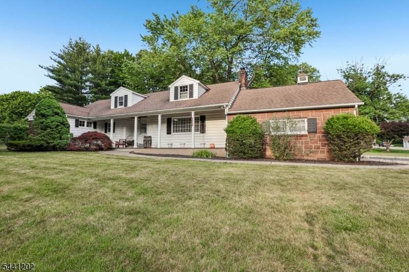 14 Saddle River Ro - Photo 1