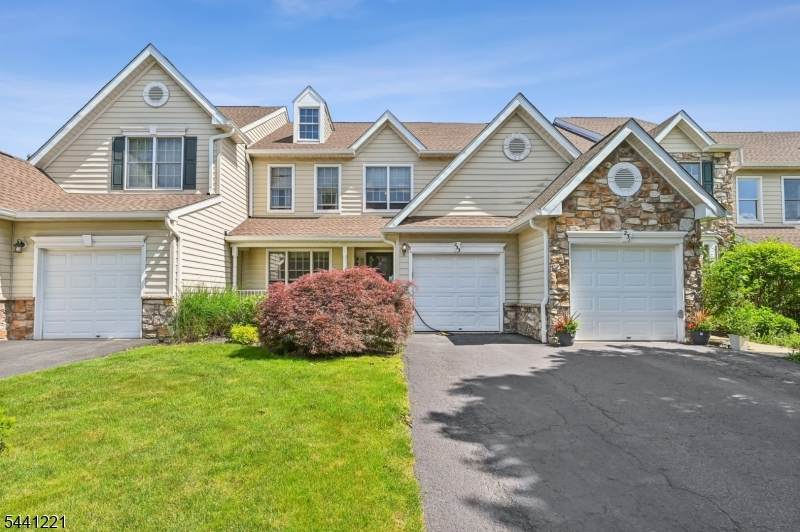 233 Patriot Hill Dr - Photo 1