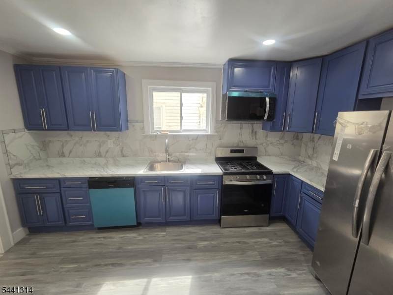 54 Kenmore Ave - Photo 1