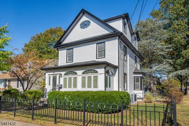 69 W Hanover Ave - Photo 1